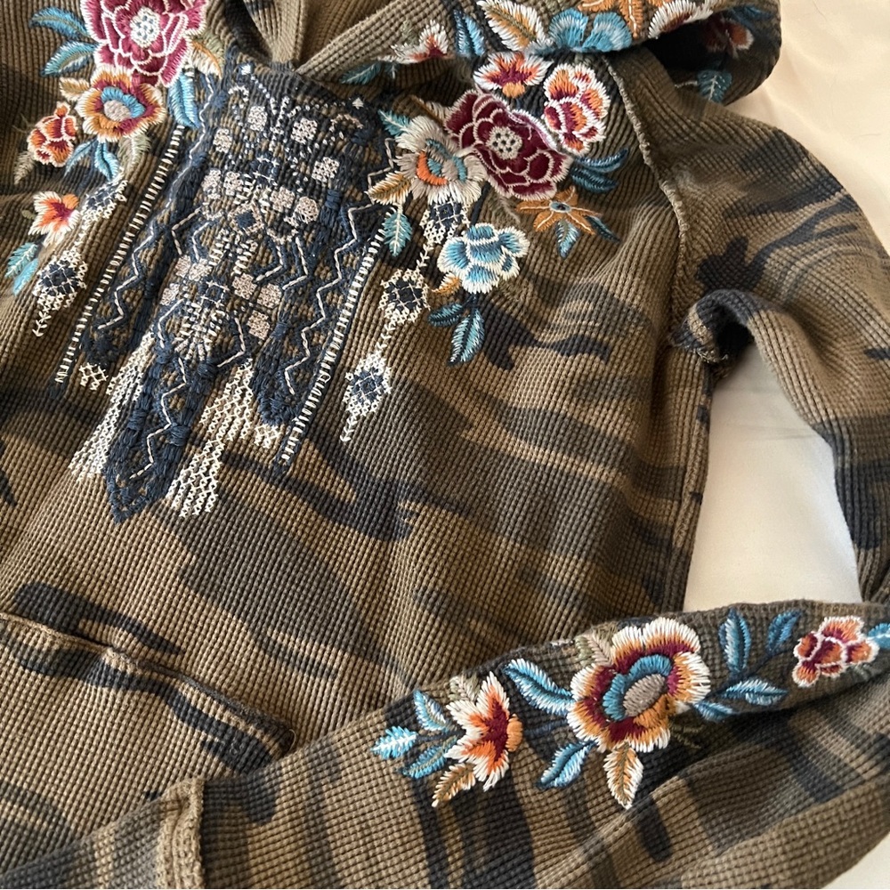 Johnny Was Embroidered Camo hoodie Top